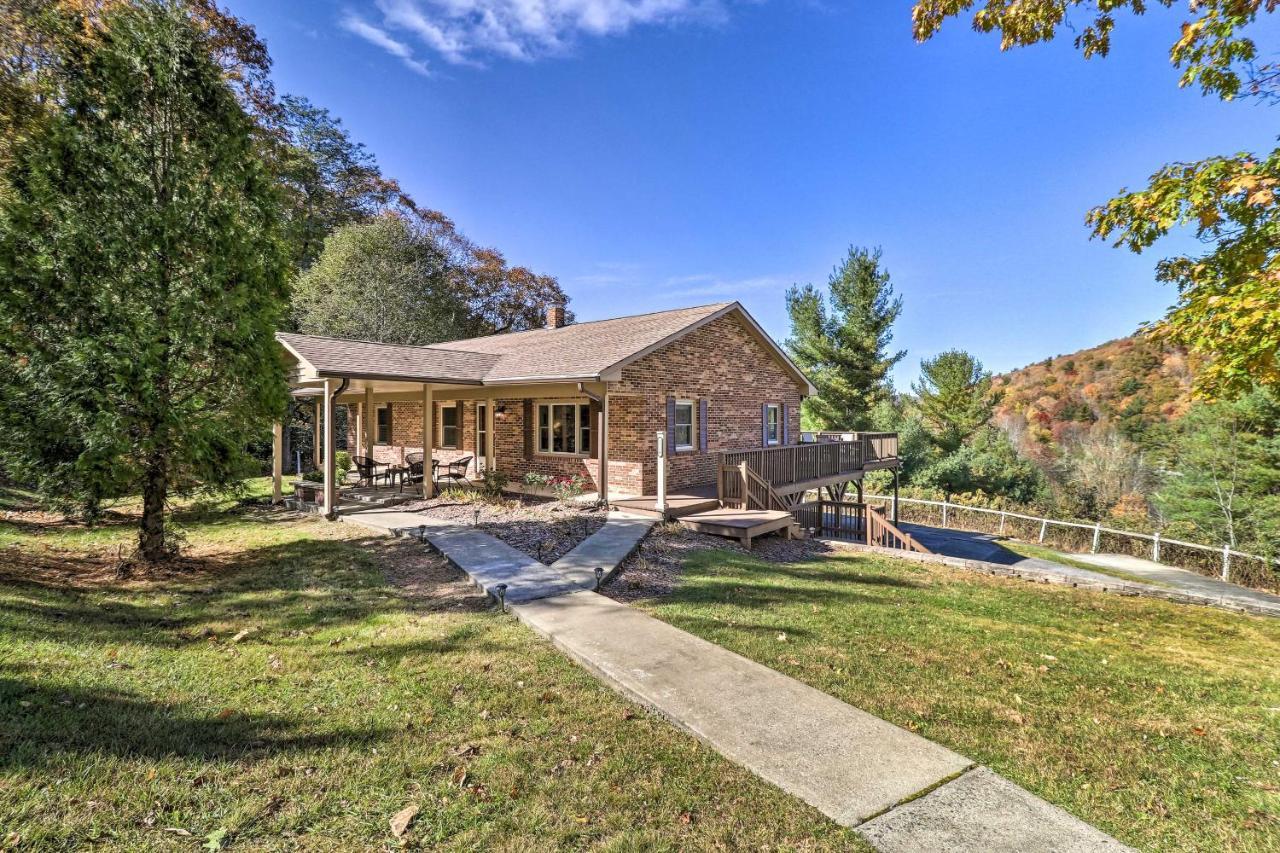 Welcoming Boone Getaway Near Hiking And Skiing! Luaran gambar